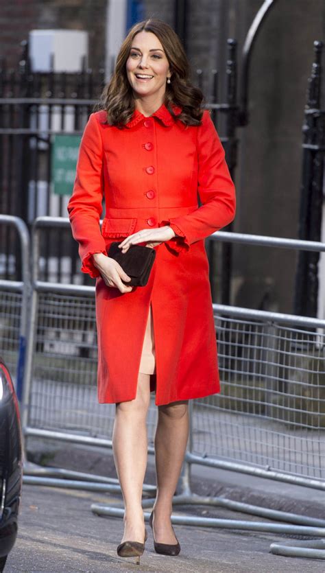 Kate Middleton Visits Great Ormond Street Hospital in London • CelebMafia