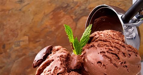 Итальянское шоколадное мороженое (Gelato) рецепт – Итальянская кухня ...