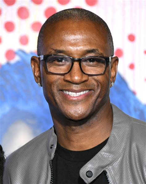 the ms. pat show Summary, Trailer, Cast, and More