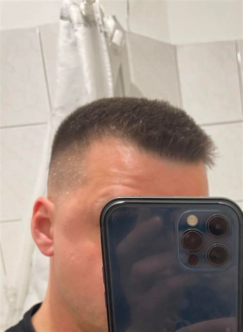 Cutting my own hair since corona started : r/CutYourOwnHair