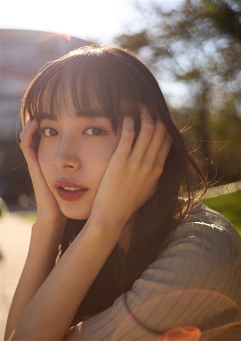 Spisan gravure photo book Up To Date - 1 – @gravia-idols on Tumblr