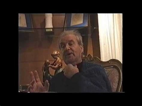 Intervista a Nicolai Ghiaurov - YouTube