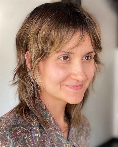 Expect the soft mullet to evolve into a shorter shaggy style soon 23