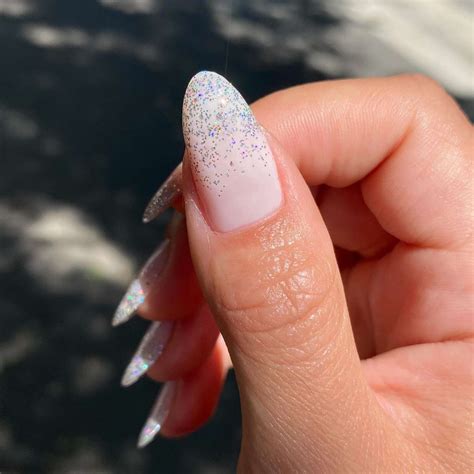 25 BEAUTIFUL GLITTER NAIL DESIGNS 2025 YOU’LL OBSESS OVER – BeautyPg