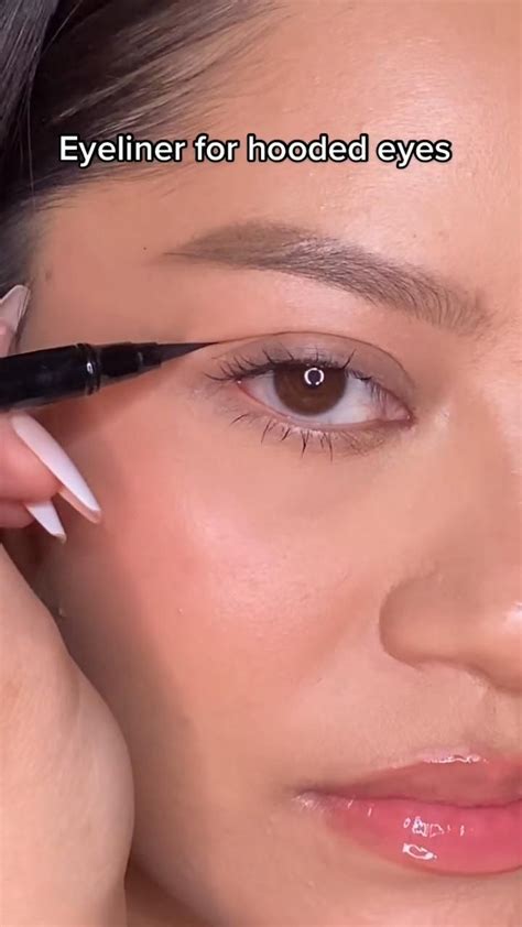 Eyeliner trick for hooded eyes! | Eye liner tricks, Hooded eyes ...