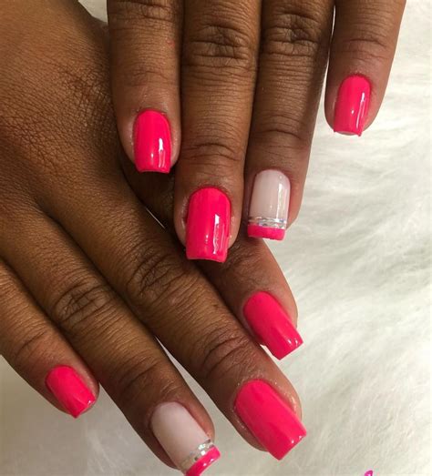 Unhas Pintadas De Rosa - Desenhos De Unhas Decoradas Rosa E Branco