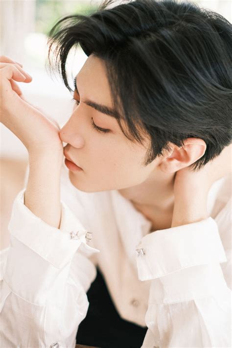 discovering  multi talented chen zheyuan
