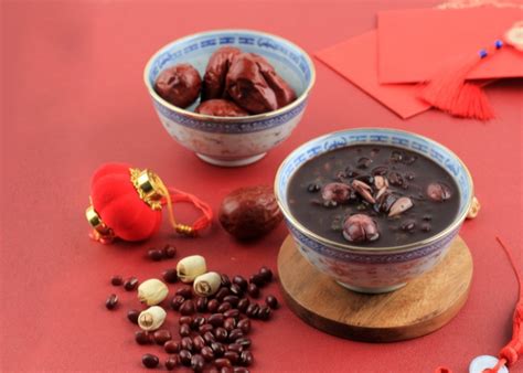 Delicious Chinese New Year Foods to Savor During the Festivities - Hunter Games Magazine