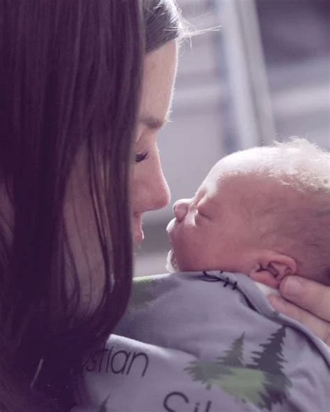 3 Ways to Honor Your Post-Partum Body - Nalakai