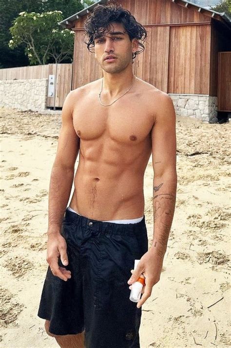 Pin by Alejandra Martínez on Joshua Heuston in 2025 | Cute guy pics ...