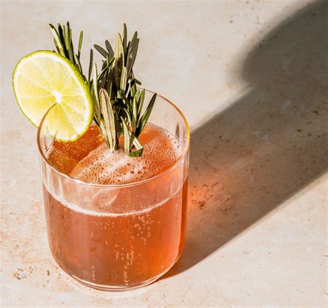 7 zero-waste cocktails you could make this weekend