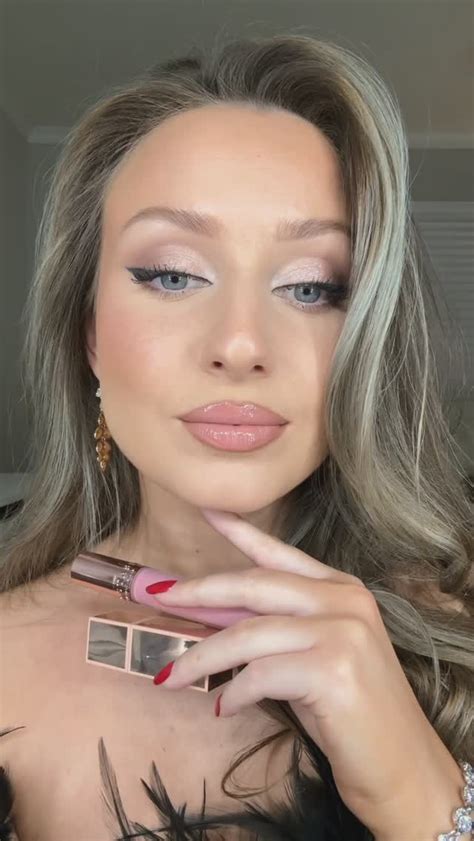 Ivelina Stefanova | This look is so simple yet it gets me tons of ...