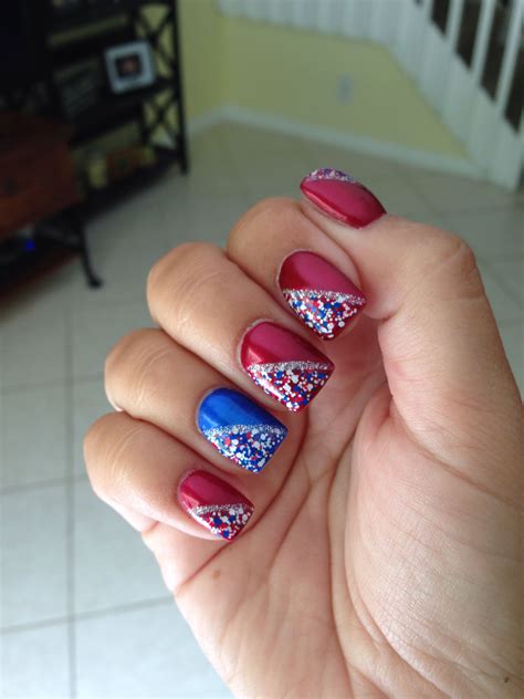 cute fourth of july nails 4