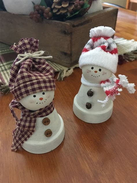 20 diy clay pot christmas decorations that add charm to your holiday ...