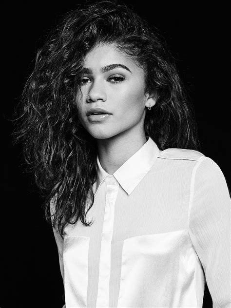1440x1920 Zendaya Monochrome 1440x1920 Resolution Wallpaper, HD