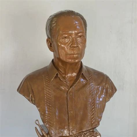 bust  guillermo tolentino national artist  sculpture sculpture