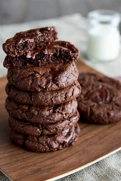 chewy chocolate cookie recipe  crafts  recipes