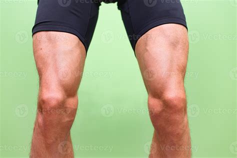 Quadriceps muscles in tension 15657495 Stock Photo at Vecteezy