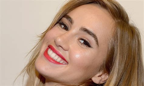 7 Suki Waterhouse New York Fashion Week Moments To Make You Jealous ...
