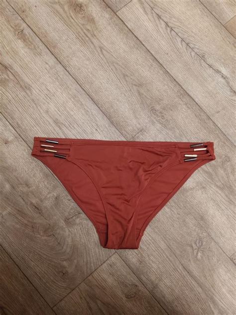 Дуже гарні труси до купальника від h&m😍🌸👍👌💕 — ціна 50 грн у каталозі ...