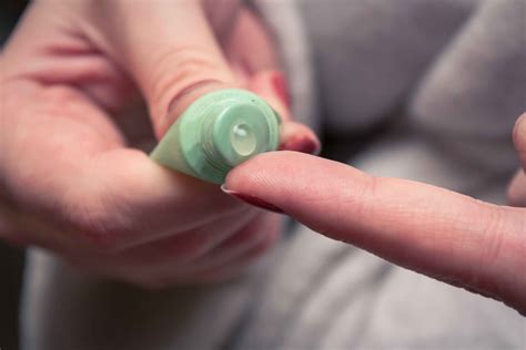 how to heal cracked lips 12