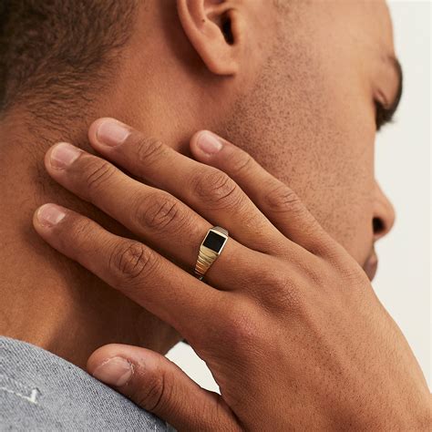 14k Gold Black Onyx Square Signet Ring - Jewelry | Mejuri