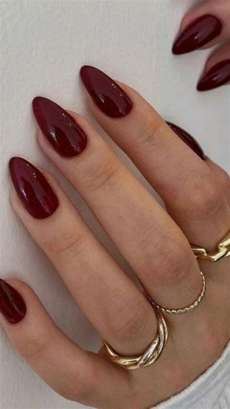 burgundy nails | Oje, Manikür, Jel tırnaklar