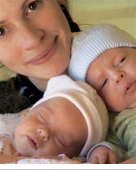 Julia Roberts celebrates twins Hazel, Finn's 18th birthday: photo