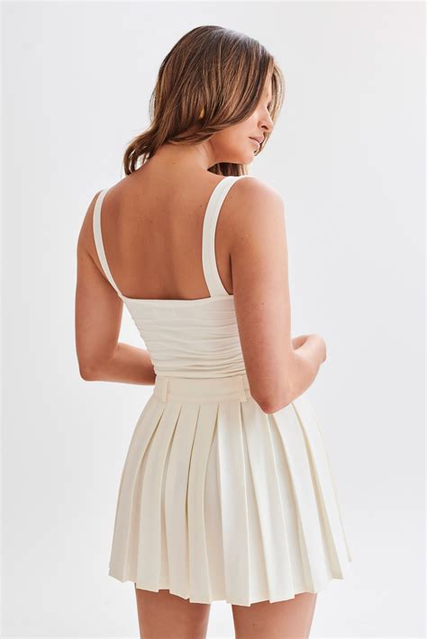 Hailey Slinky Long Line Sweetheart Top - Ivory - MESHKI