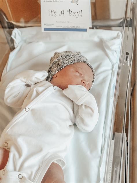 Hospital Birth Announcement Sign Boy at Laurie Hamlett blog