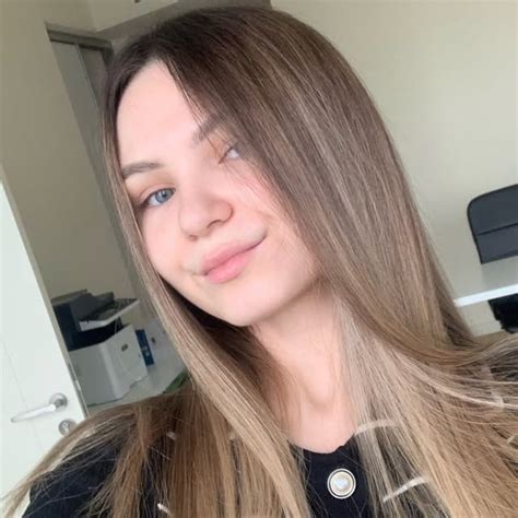 BARINOVA ESENIYA (@barinova_eseniya) • Threads, Say more