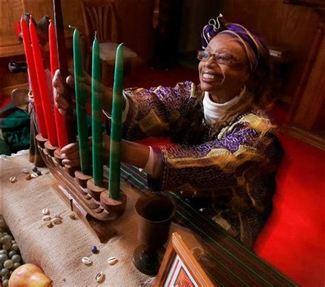 Kwanzaa celebrations continue, but boom is over, popularity fading ...