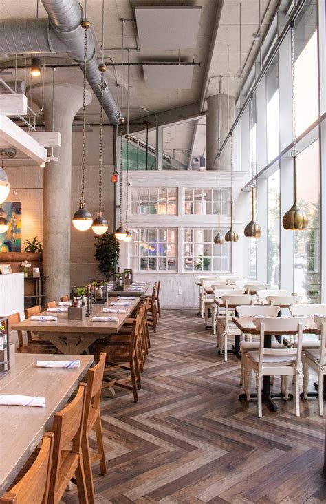 Maplewood Kitchen and Bar - Home