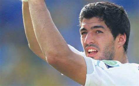 Suarez cleared to cut his teeth at Barca - CityAM : CityAM