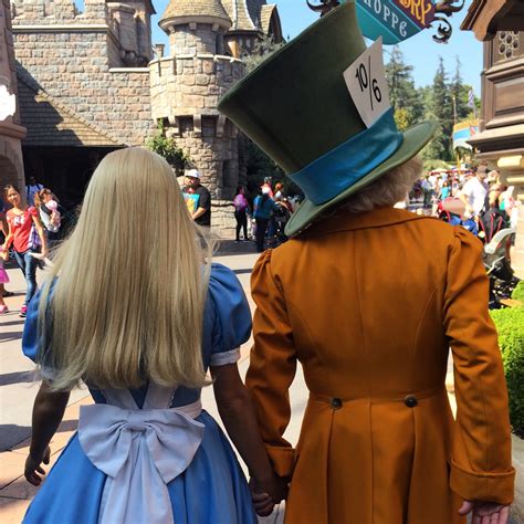 Alice in Wonderland Overview | Disneyland Attractions - DVC Shop