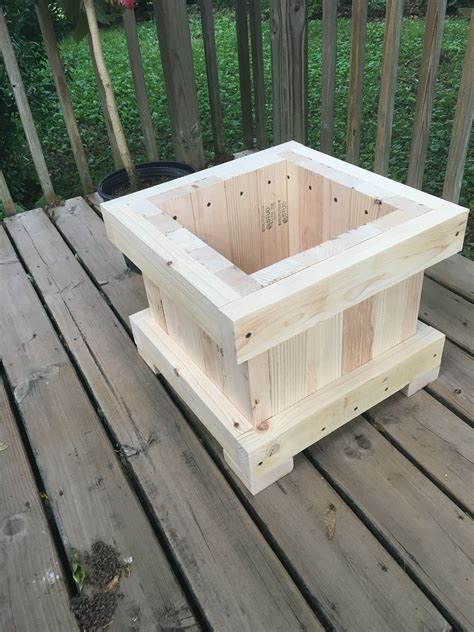 cedar planter box diy 8