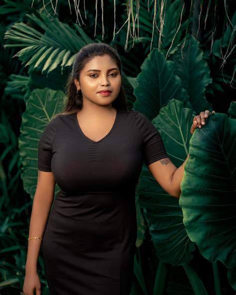 Elakkiya rajendran | Pc @photamora__pictures #elakkiya | Instagram