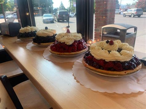 Iconic Lynden bakery celebrating 115 years in business | Classic Rock