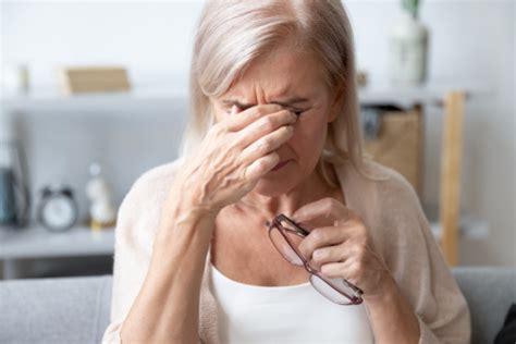How to Fix a Floppy Iris After Cataract Surgery | Desert Vision Center