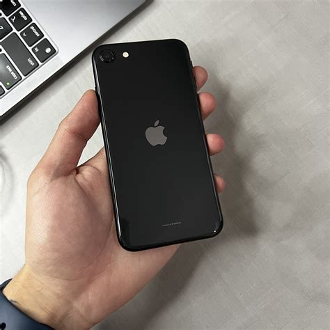 iPhone SE 2ª Geração 128GB PRETO (seminovo) – LS