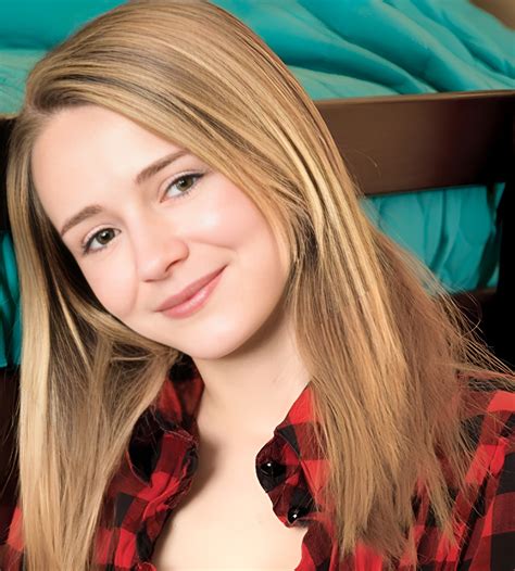 Ava Hardy (Actress) Age, Videos, Photos, Biography, Boyfriend, Wiki ...