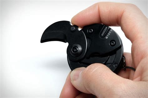 tech multi tool keychain uncrate