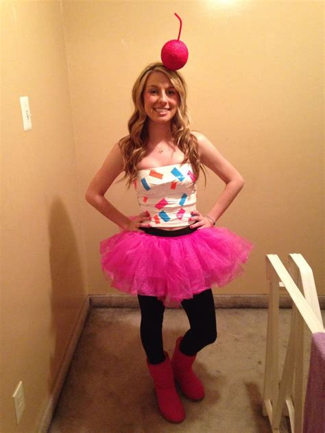 Cupcake Halloween Costume | Cupcake halloween costumes, Cake costume ...