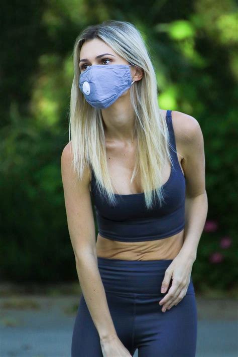 Ella Rose - Hiking at Fryman Canyon in Studio City 04/23/2020 • CelebMafia