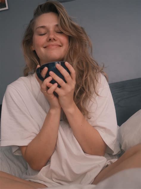 Karis Cameron (@kariscameron) • Instagram photos and videos