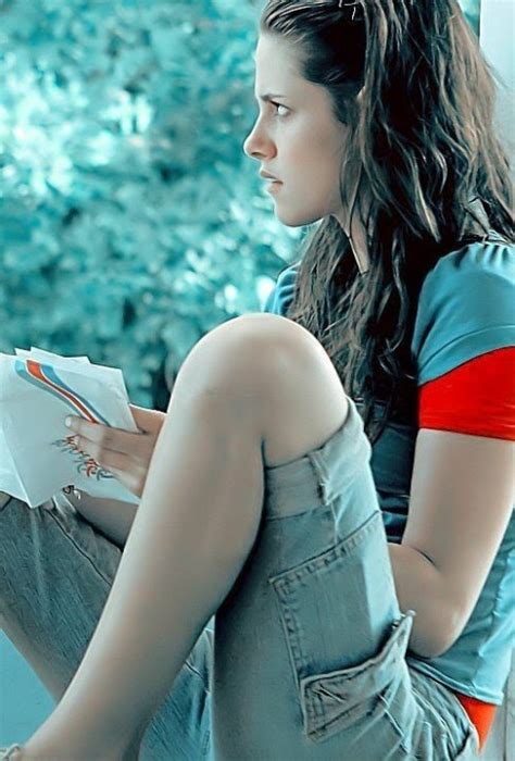 Profile Pictures/DP: Kristen Stewart Bella Swan