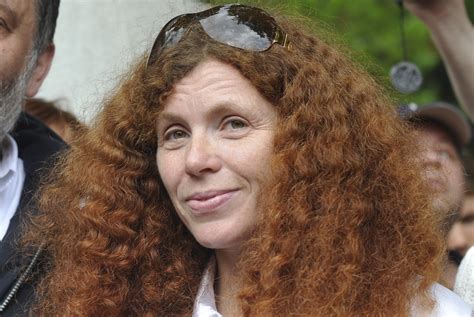 Журналистка Юлия Латынина заявила, что покинула Россию