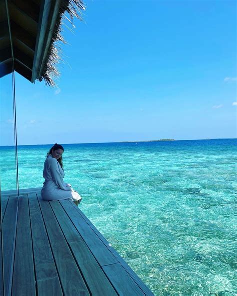 Kelly Brook - Social Media 03/16/2020 • CelebMafia