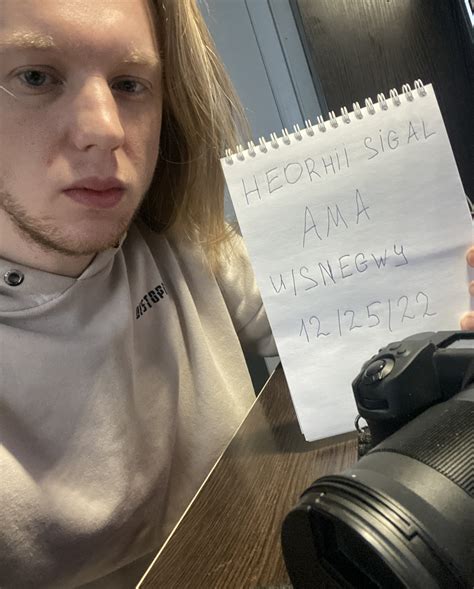 I am a photographer from Ukraine and I do nude photo shoots. Ask me