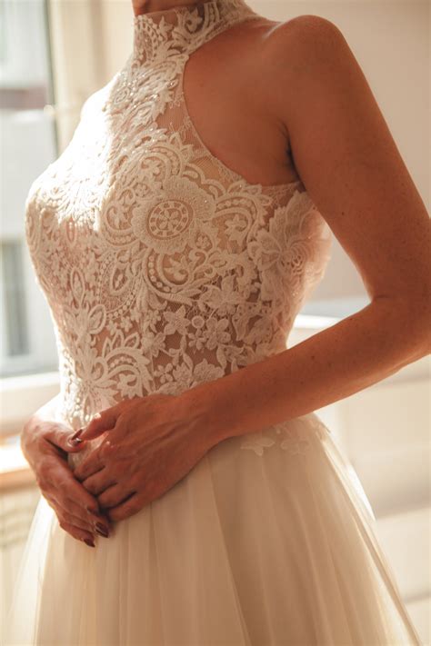 Keyhole Open Back Lace Wedding Gown, Unique Halter Neck Sleeveless